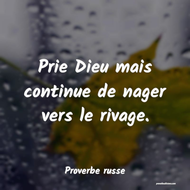  Prie Dieu mais continue de nager vers le rivage.